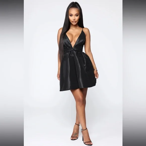 green emerald velvet dress Petite Nova Dress
